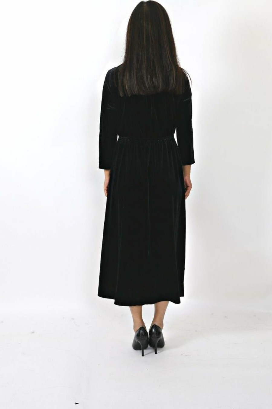 Dresses * | See And Be Seen Petite Velvet Midi Dress (Black) Dresses