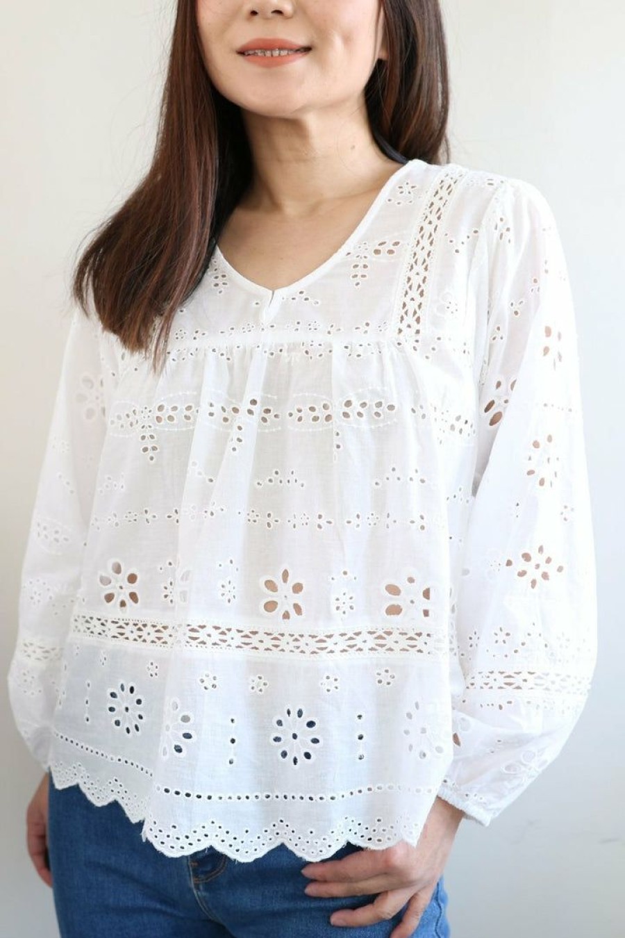 Tops & Sweaters * | Hem & Thread Tops & Sweaters Petite Eyelet Lace Babydoll Blouse