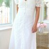 Dresses * | Paper Crane Dresses Petite V Neck White Cotton Eyelet Midi Dress