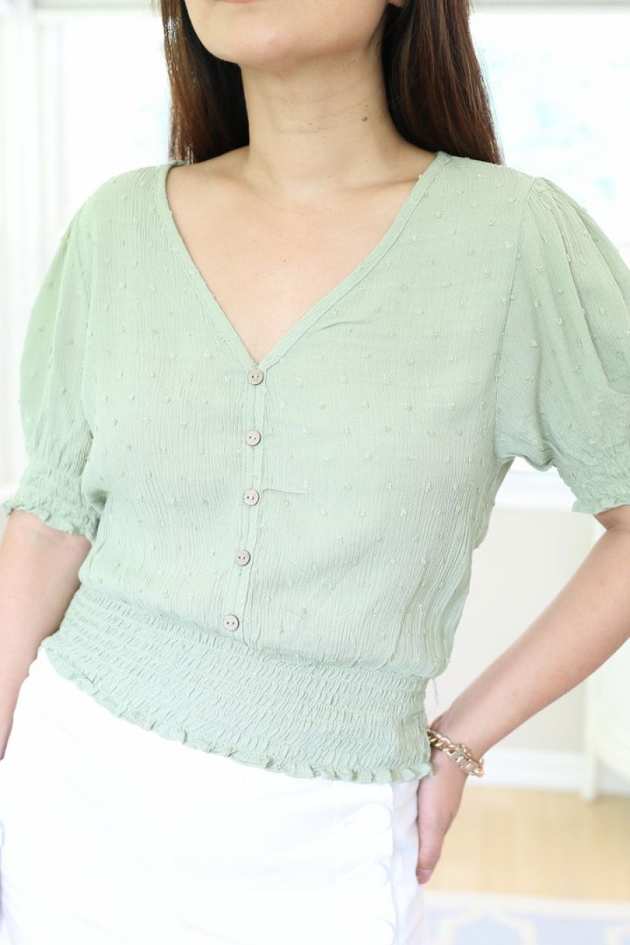 Tops & Sweaters * | 2Ne1 Apparel Petite Short Sleeves Ruched Top (Light Sage) New Arrivals