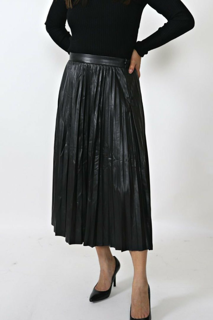 Skirts& Shorts * | See And Be Seen Faux Leather Pleated Midi Skirt