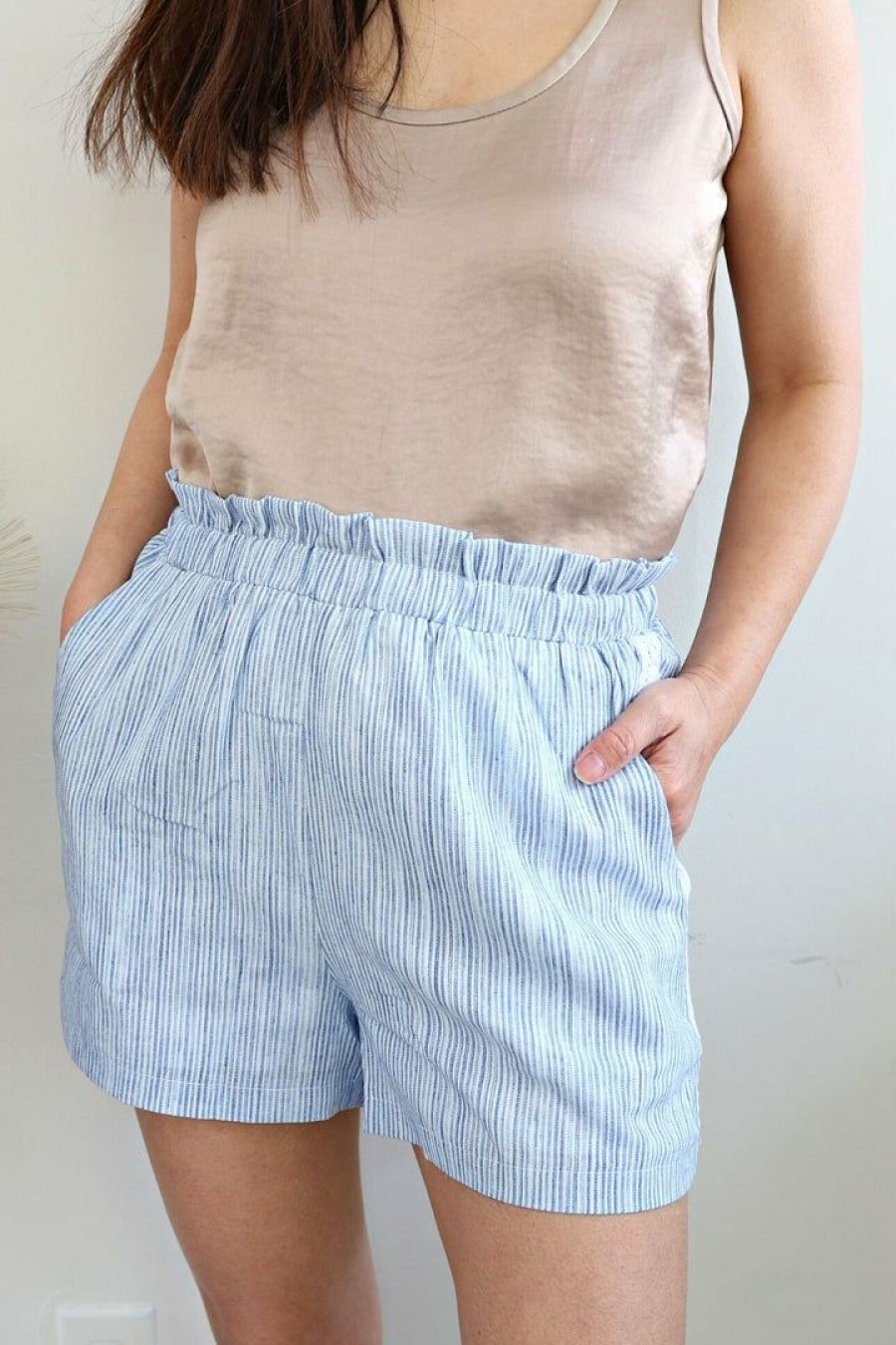 Skirts& Shorts * | Hem & Thread Petite Elastic Waistband High Rise Shorts Skirts& Shorts