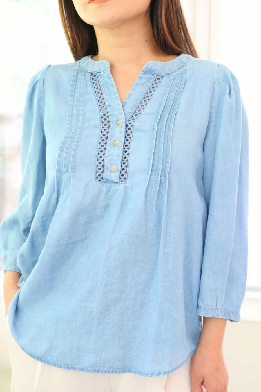 Tops & Sweaters * | Mine And E&M Tops & Sweaters Petite Chambray Top