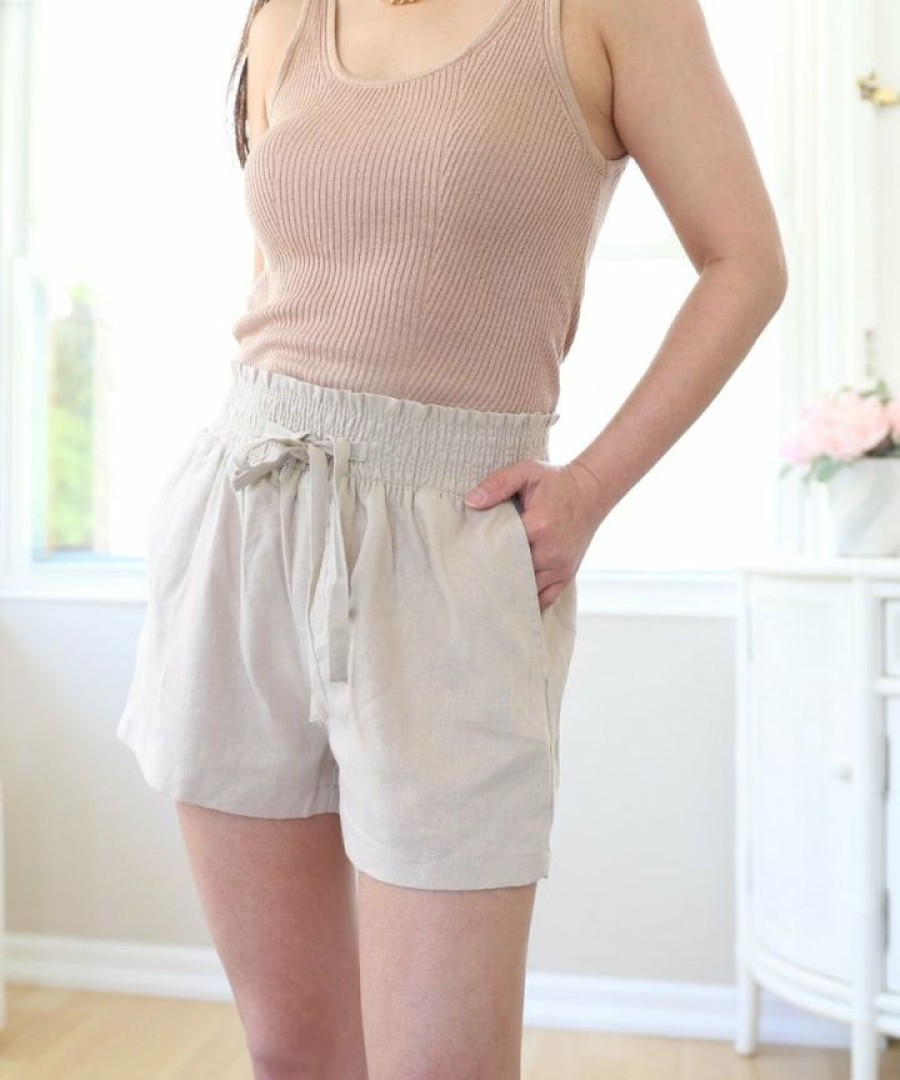 Skirts& Shorts * | 2Sable Petite Smocked Waist Shorts (Khaki) New Arrivals