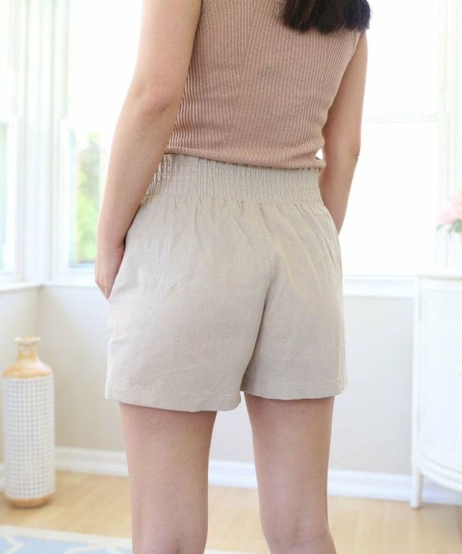 Skirts& Shorts * | 2Sable Petite Smocked Waist Shorts (Khaki) New Arrivals