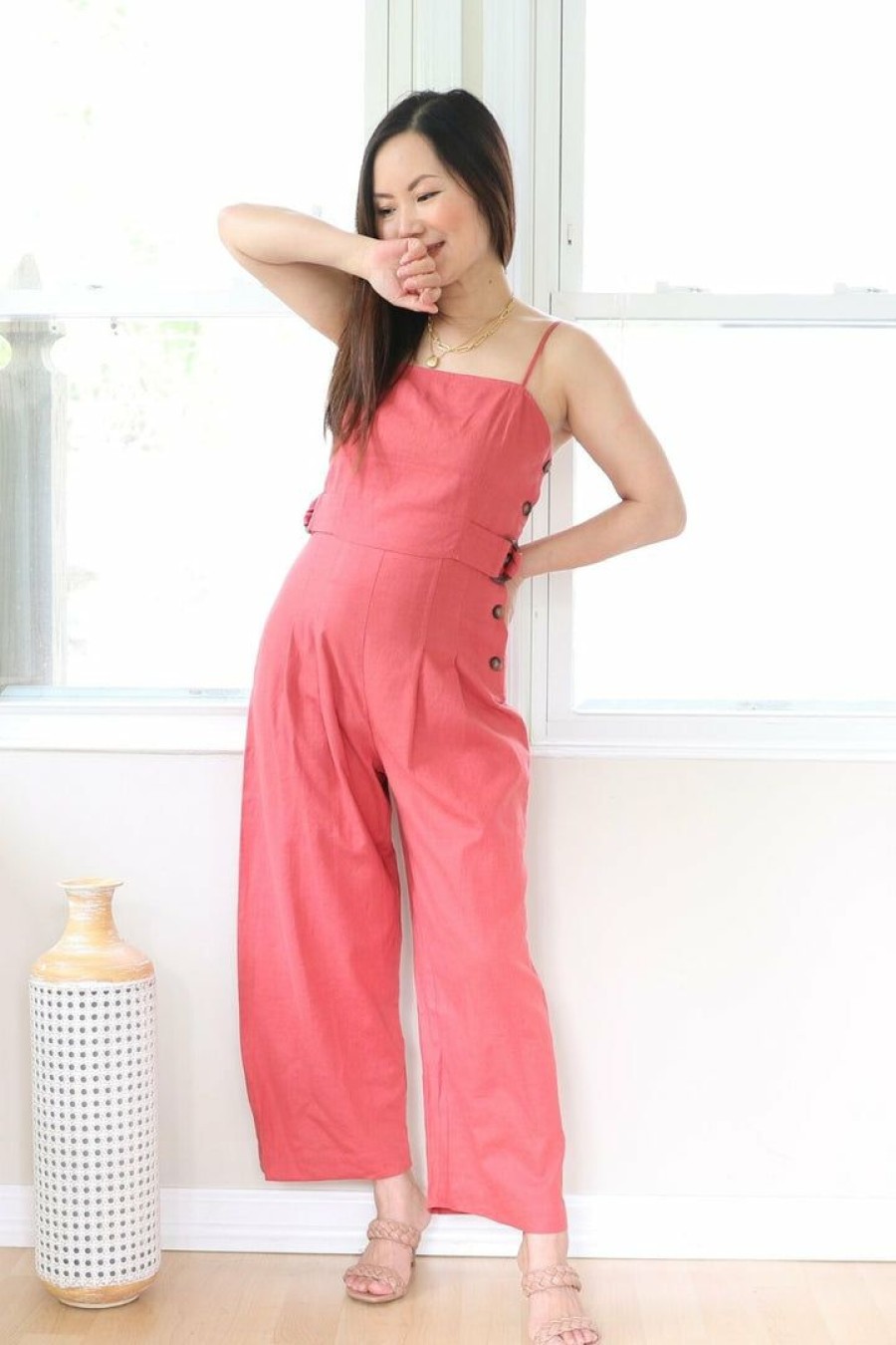 Jumpsuits & Rompers * | Promesa Petite Cropped Linen Cami Jumpsuit New Arrivals