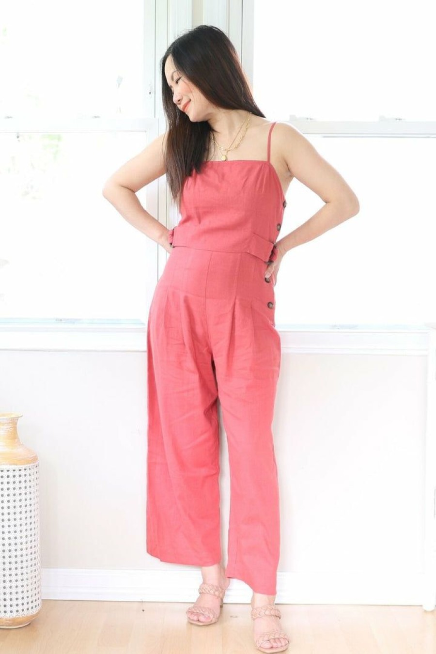 Jumpsuits & Rompers * | Promesa Petite Cropped Linen Cami Jumpsuit New Arrivals