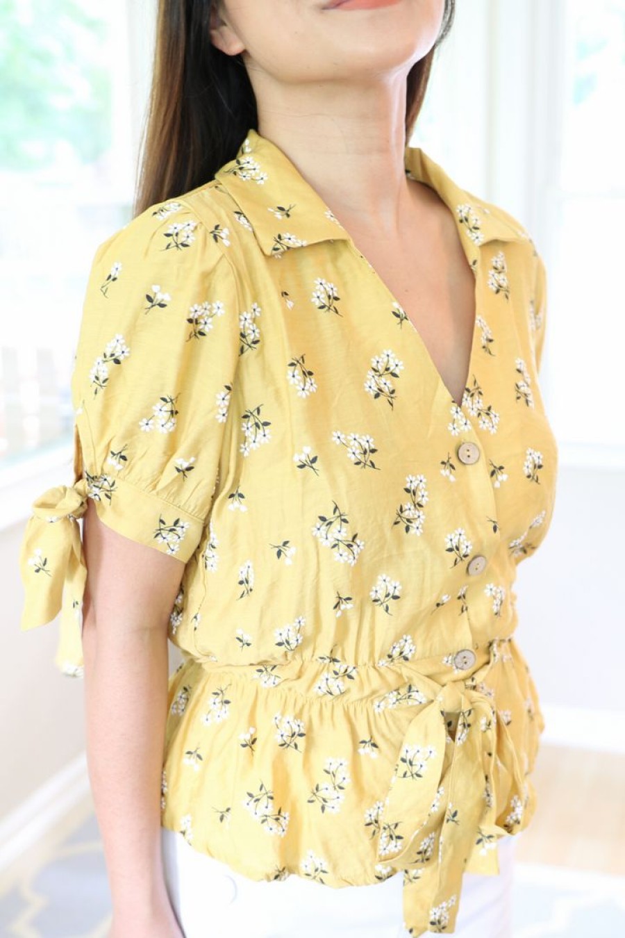 Tops & Sweaters * | Sweet Rain Petite Waist Tie Button Down Blouse (Yellow)